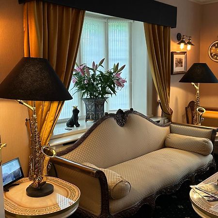 Chester House Guest House Екстер'єр фото The interior of the hotel