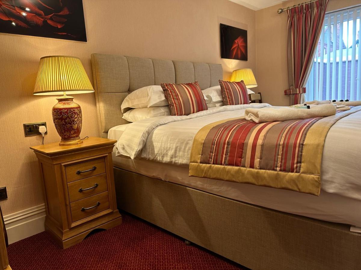 Chester House Guest House Екстер'єр фото A bedroom at the hotel