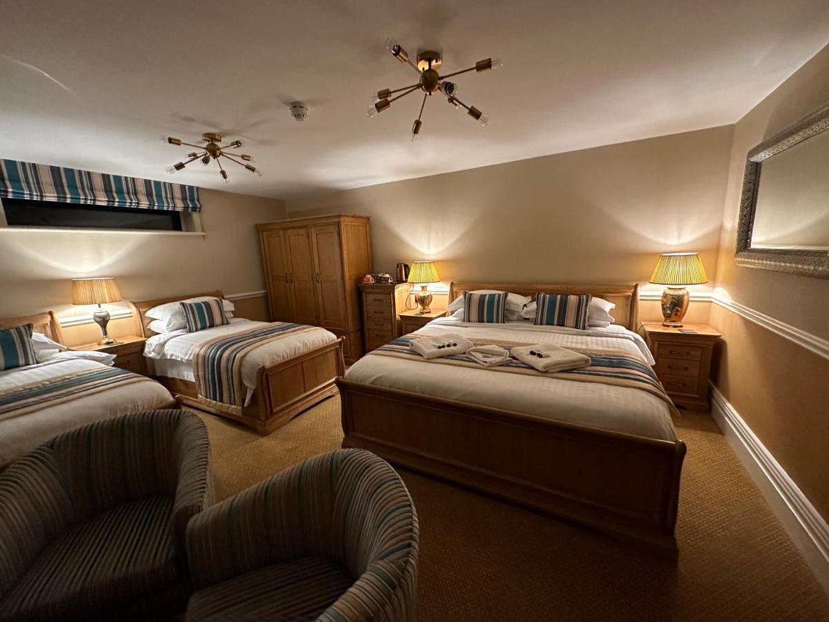 Chester House Guest House Екстер'єр фото The Old Post Office, Bilsborrow