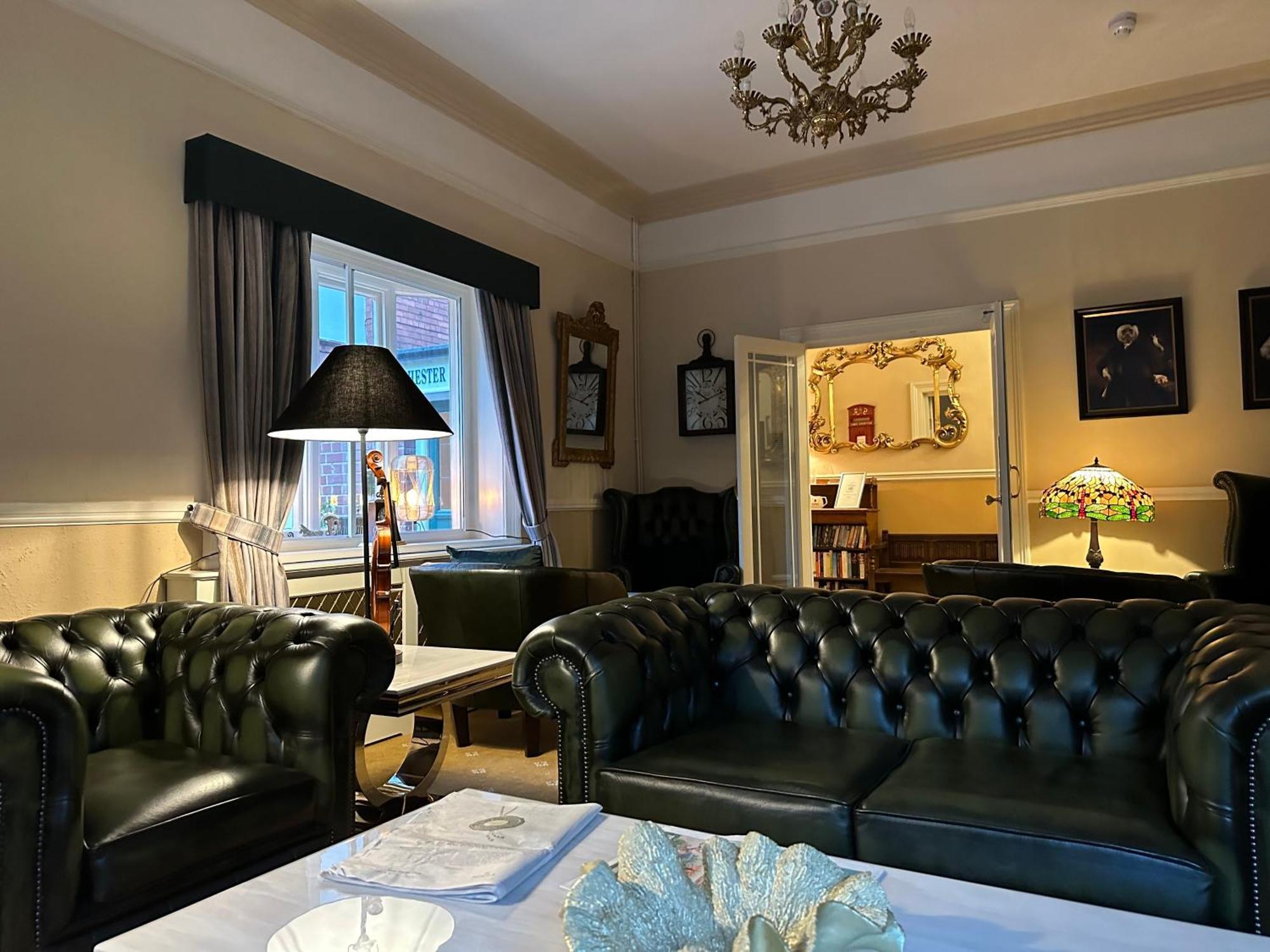 Chester House Guest House Екстер'єр фото The interior of the hotel